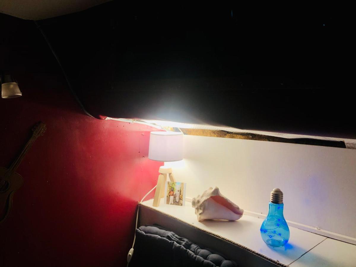 Nuit Insolite Sur Un Voilier Au Coeur De La Rochelle La Rochelle  Exteriör bild