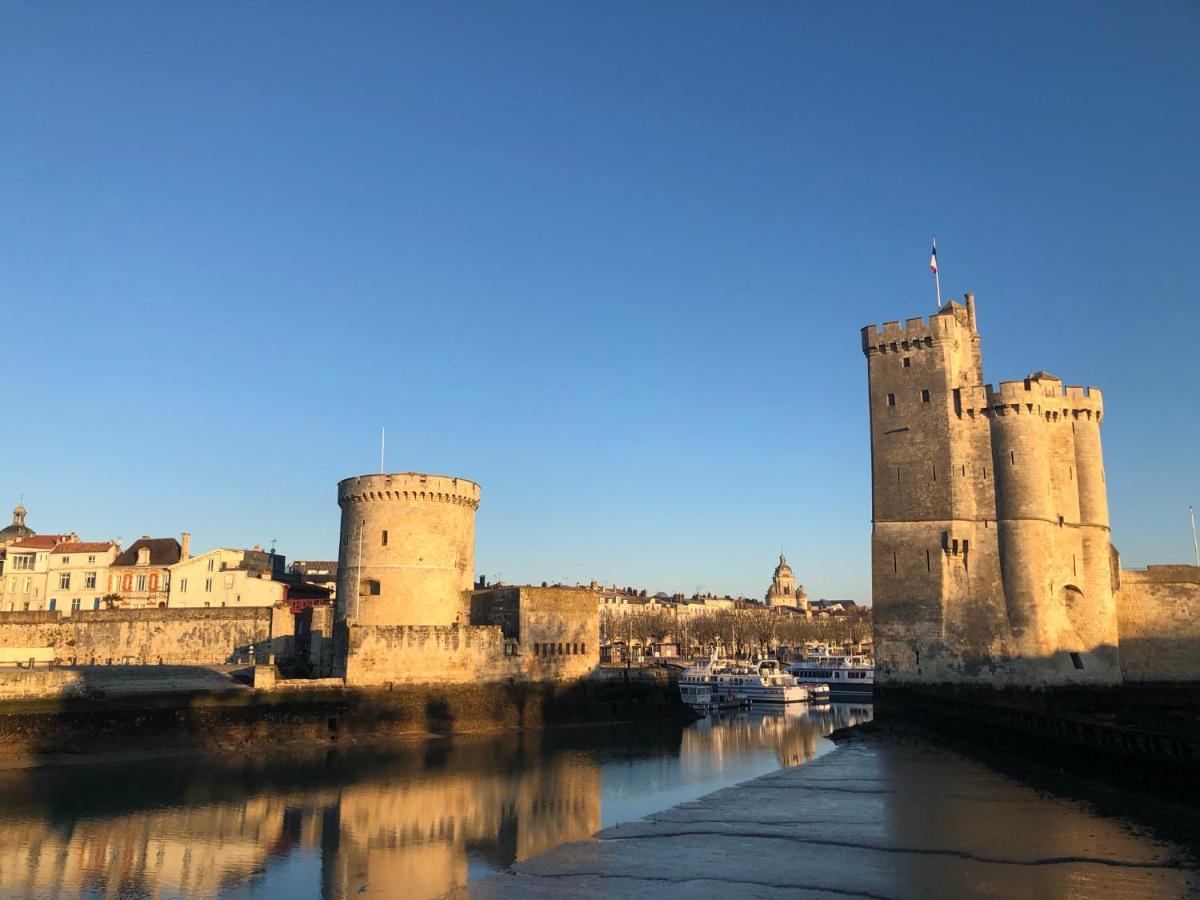 Nuit Insolite Sur Un Voilier Au Coeur De La Rochelle La Rochelle  Exteriör bild